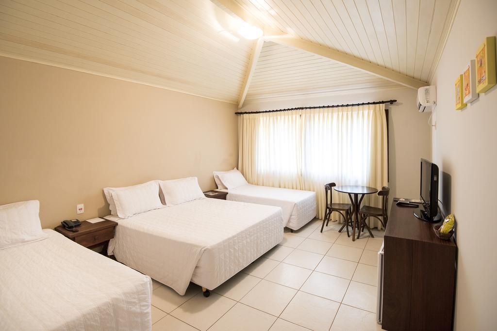 Hotel Eco Atlantico Praia do Forte Buitenkant foto